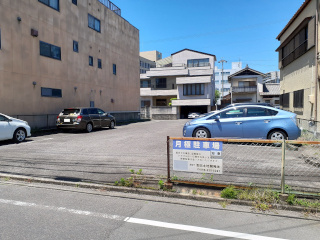 岡崎駐車場